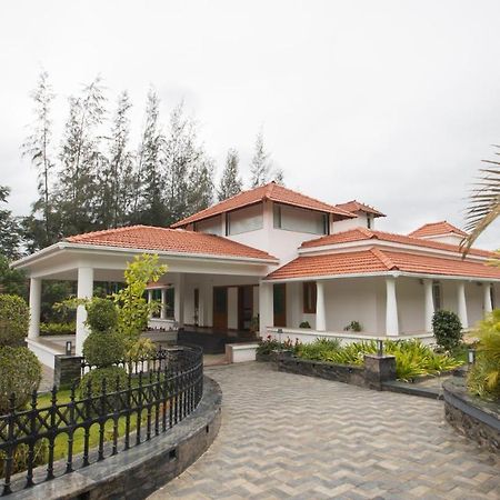 Sr Jungle Resort Coimbatore Zewnętrze zdjęcie