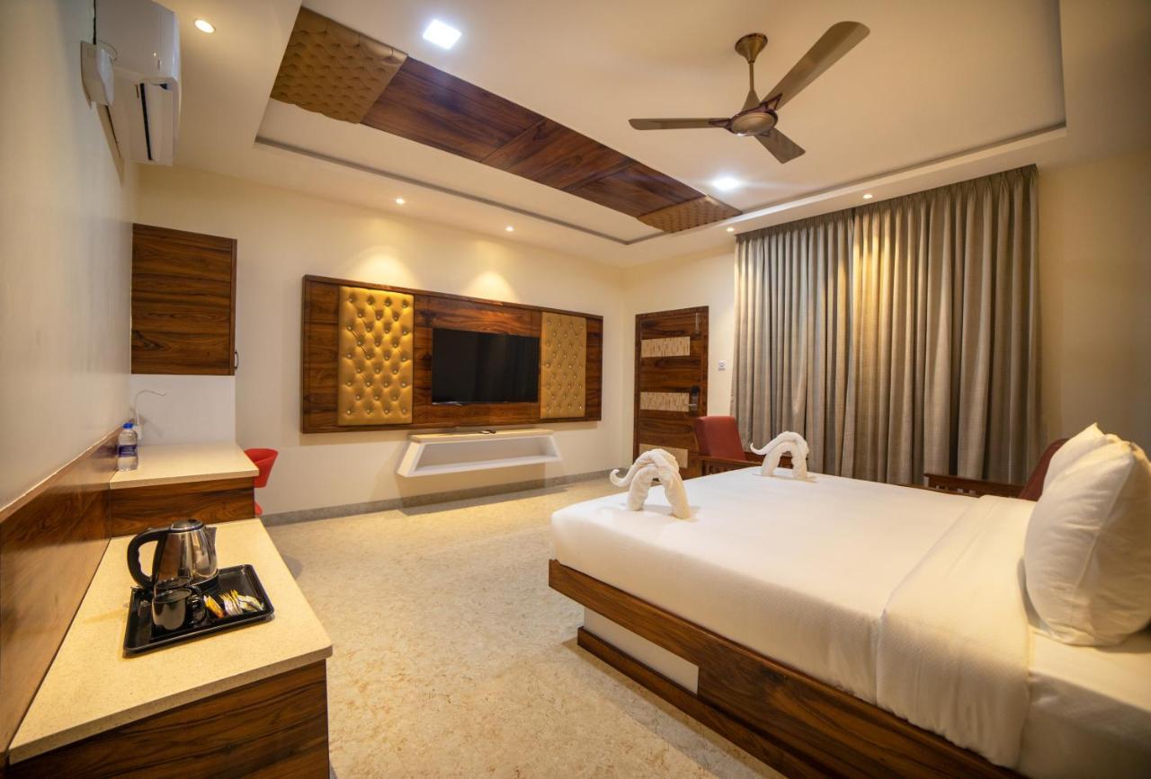 Sr Jungle Resort Coimbatore Zewnętrze zdjęcie