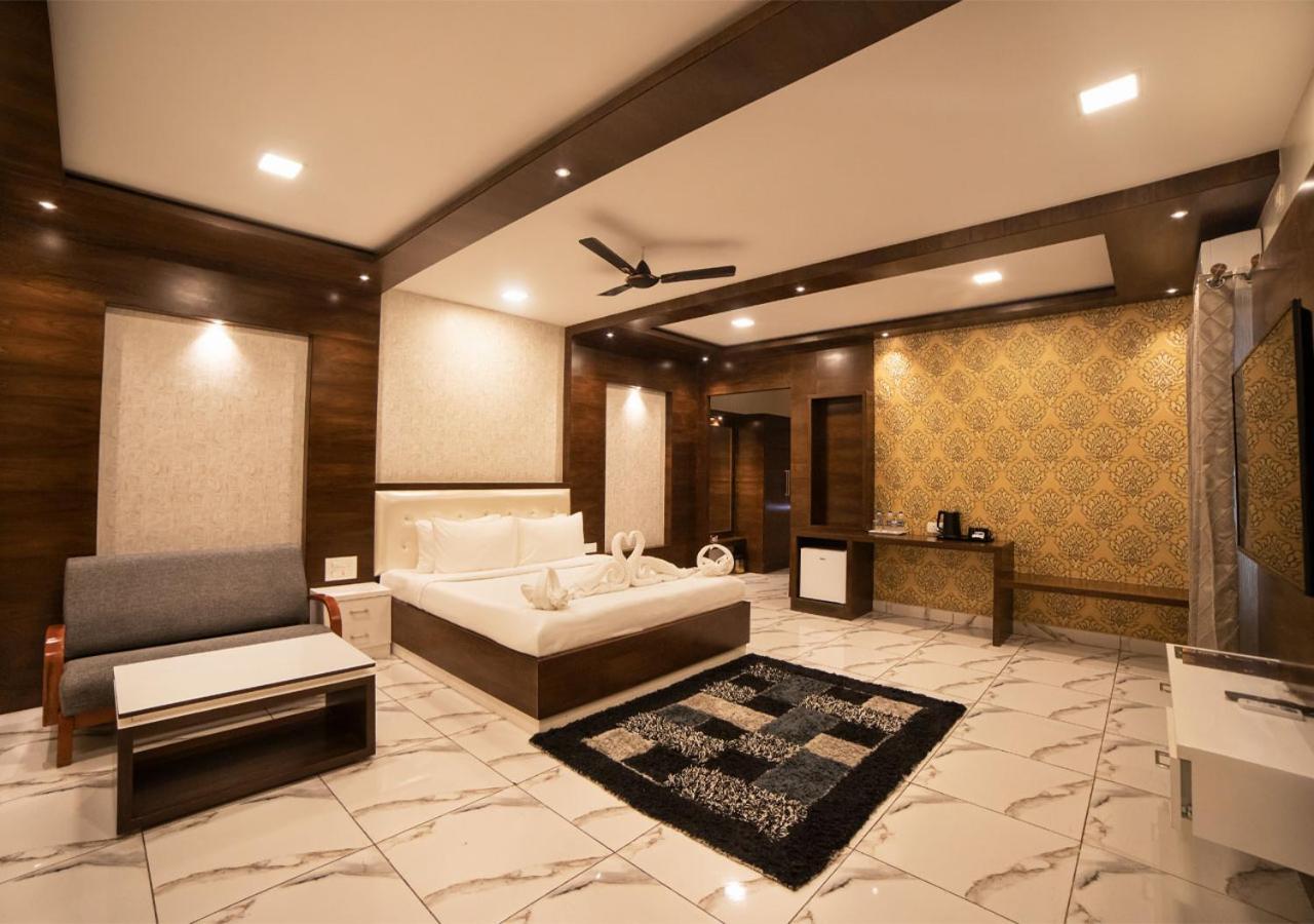 Sr Jungle Resort Coimbatore Zewnętrze zdjęcie